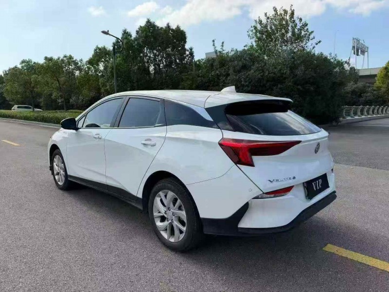 南通24年别克微蓝8