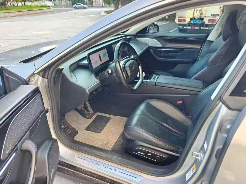 鄂州22年小鹏汽车p74