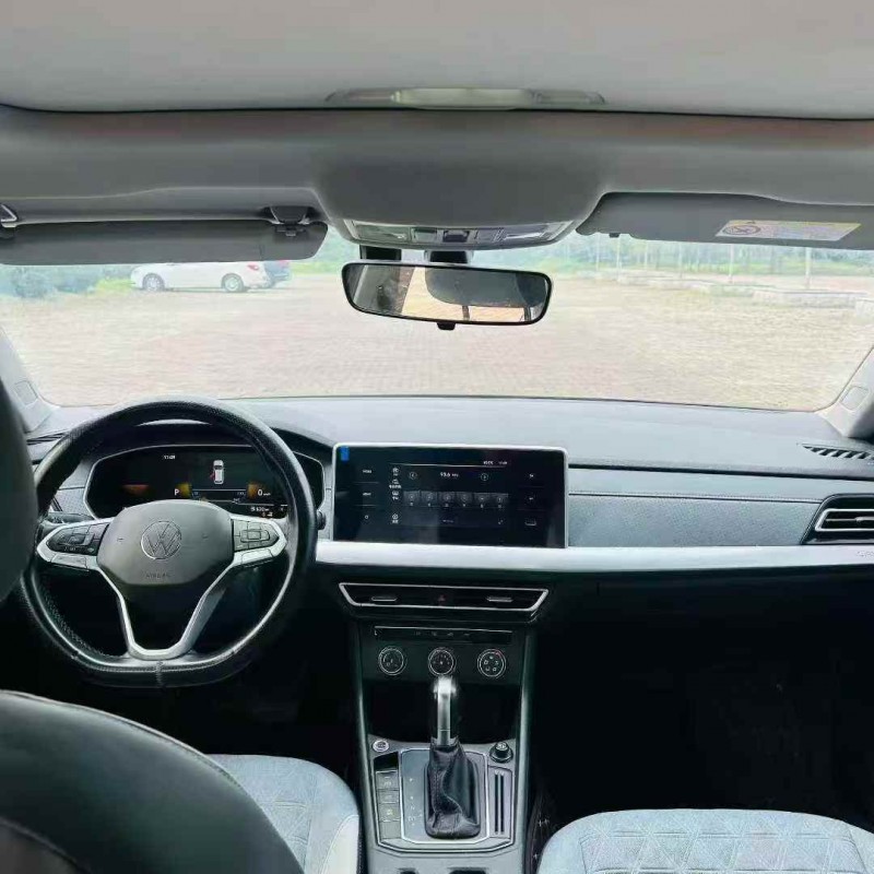 青岛23年大众朗逸8