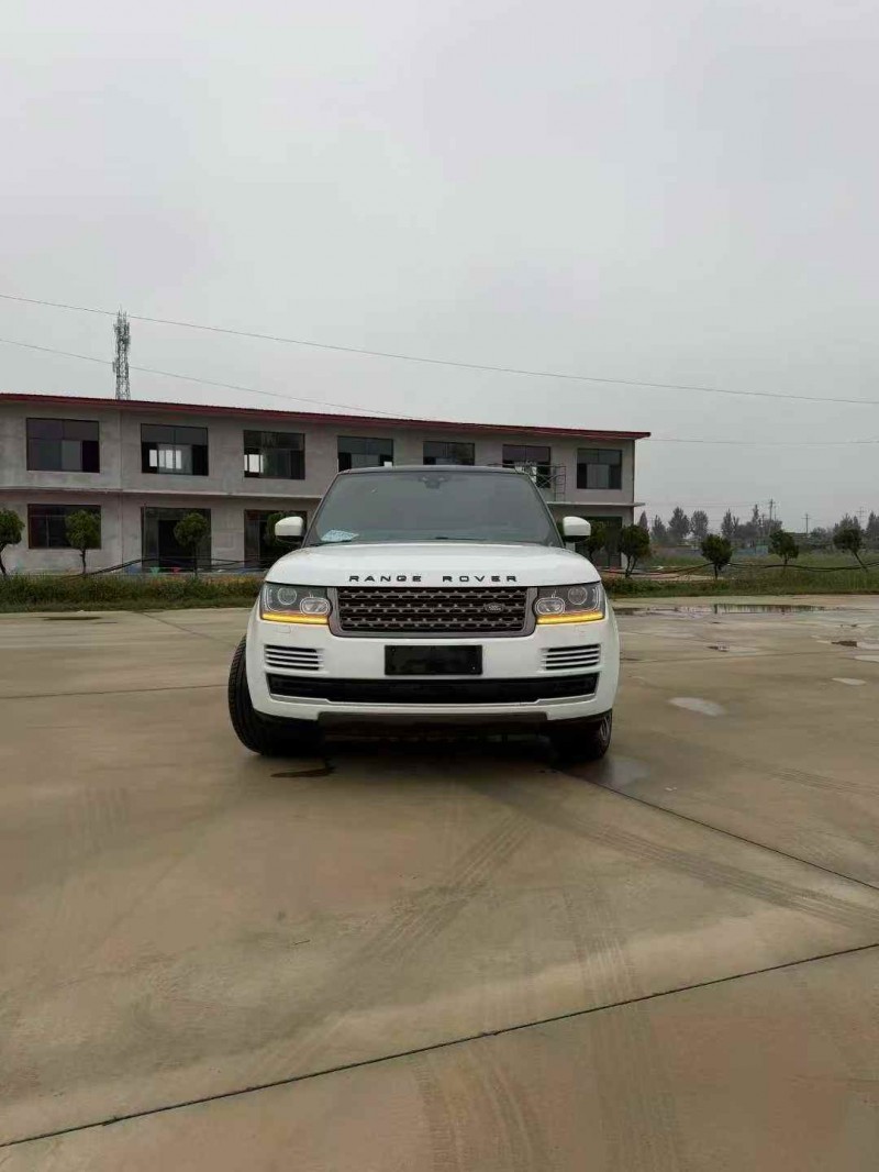 徐州18年路虎揽胜行政1