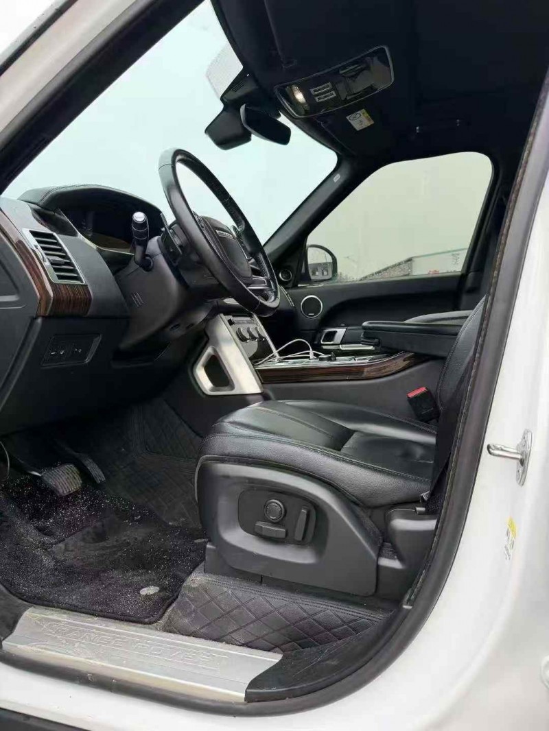 徐州18年路虎揽胜行政7