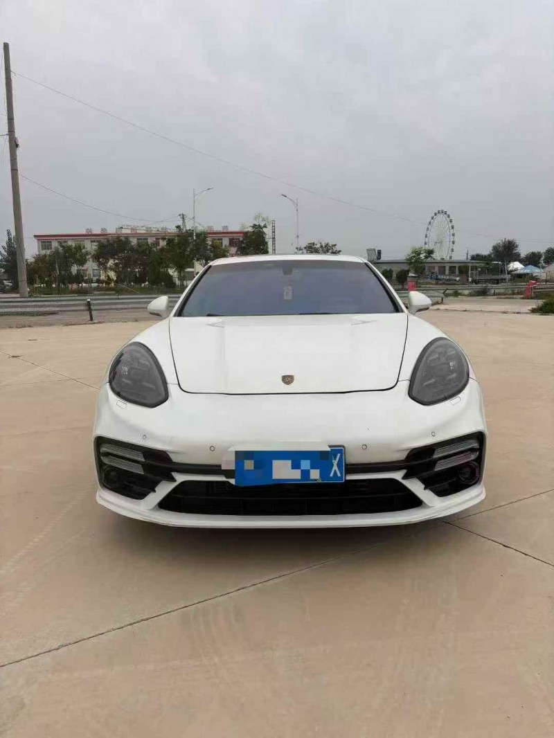 连云港17年保时捷帕拉梅拉1