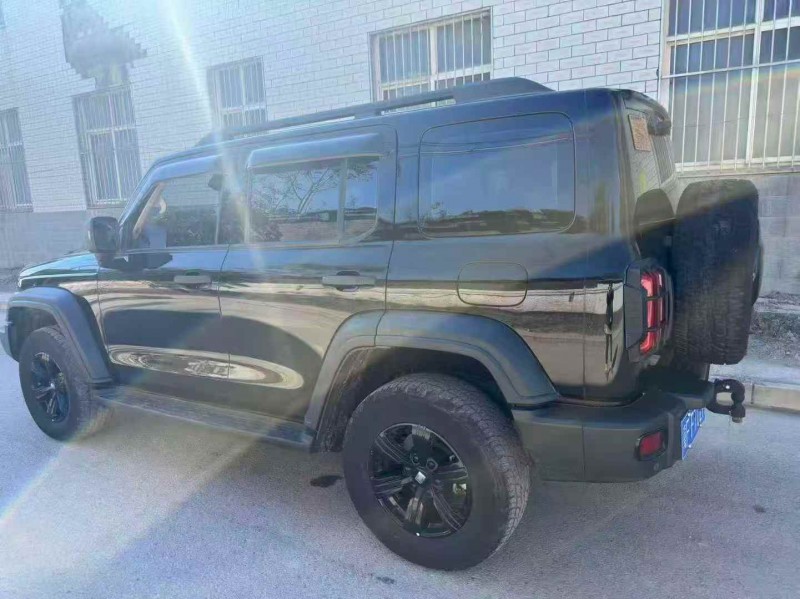 沧州22年长城汽车坦克8