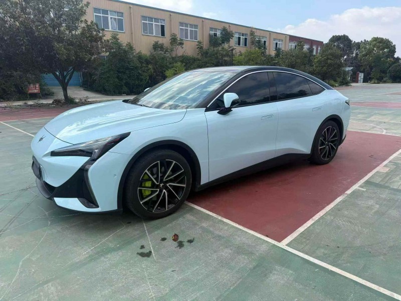 盐城24年极狐汽车阿尔法2