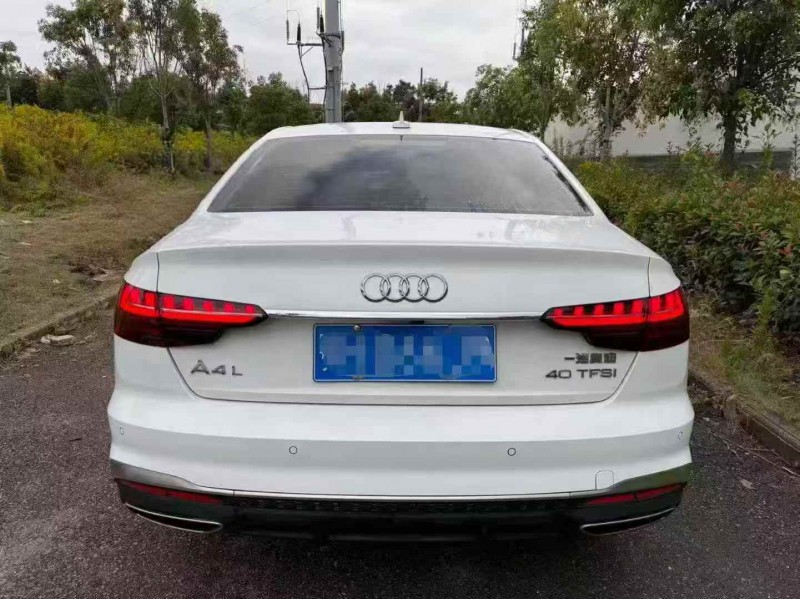 鄂州22年奥迪A4L8