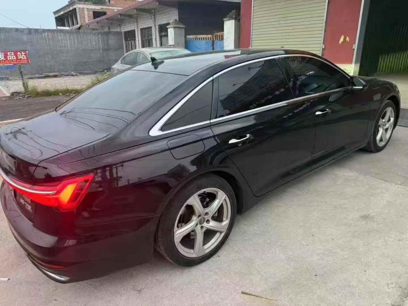 洛阳19年奥迪A6L8