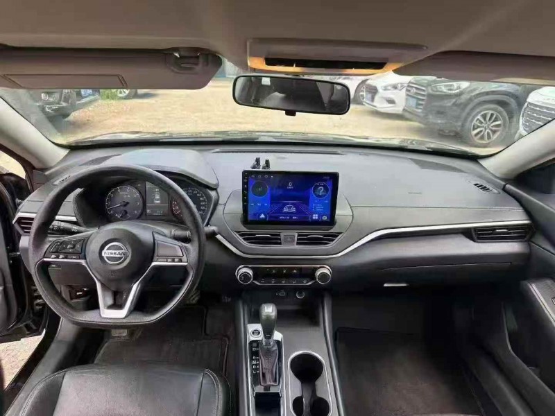 湘潭22年日产天籁4