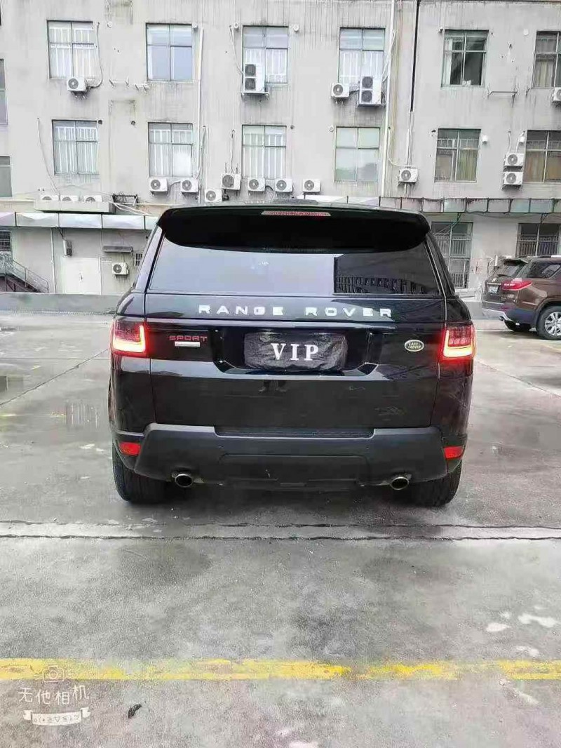 九江15年路虎揽胜运动8