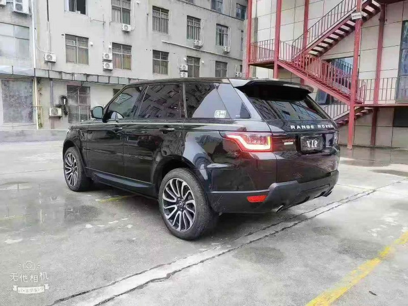 九江15年路虎揽胜运动9