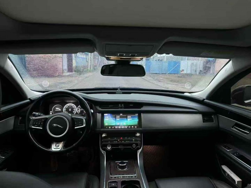 菏泽20年捷豹XF4