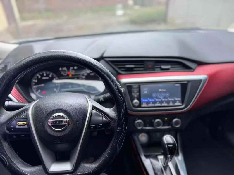 菏泽16年日产蓝鸟6