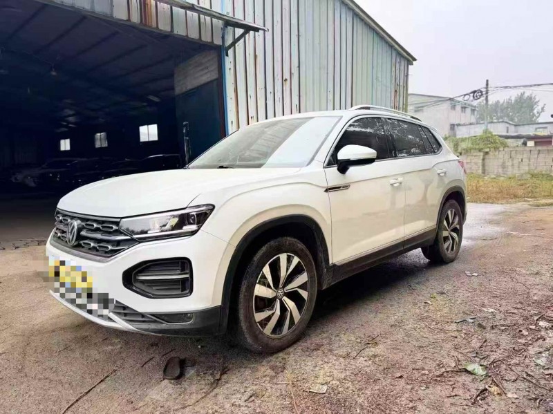 菏泽20年大众探岳3