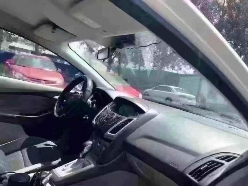 菏泽14年福特福克斯5