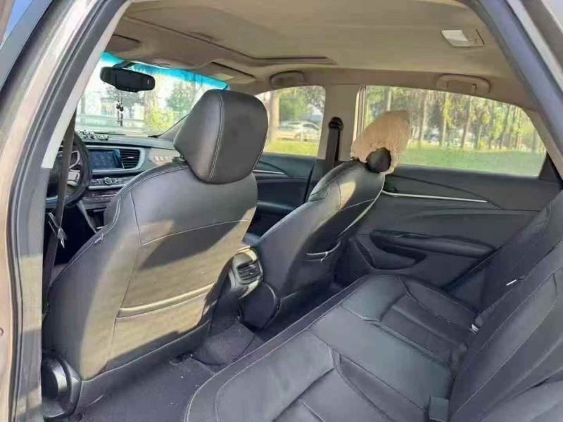 菏泽19年别克英朗6