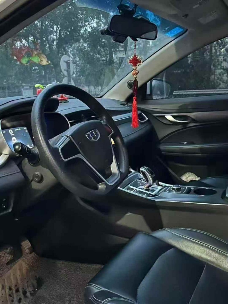 菏泽19年吉利帝豪4