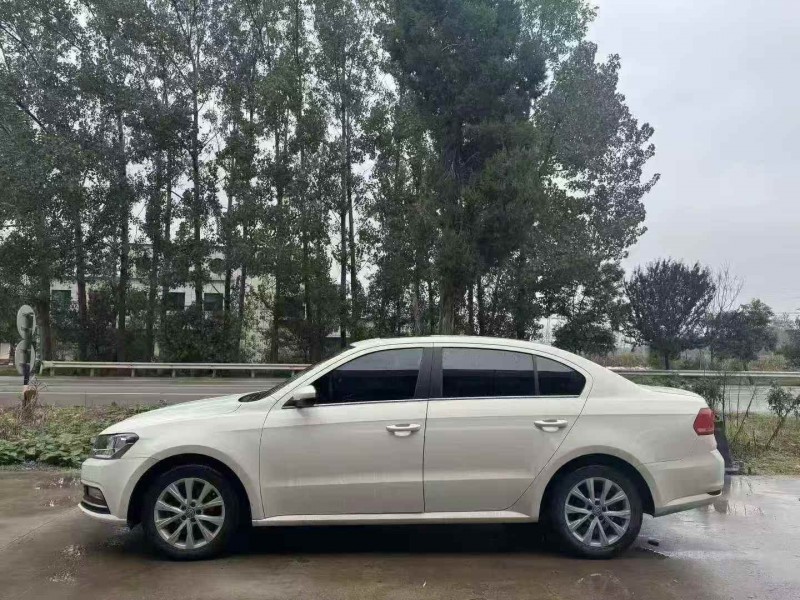 菏泽15年大众朗逸7