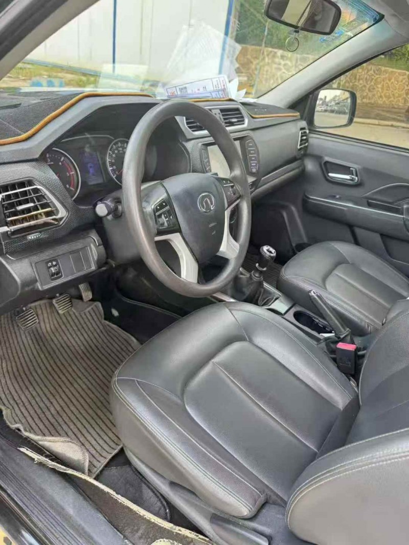 南宁20年长城汽车风骏3