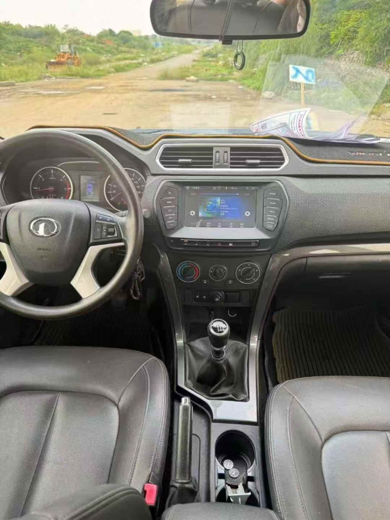 南宁20年长城汽车风骏4