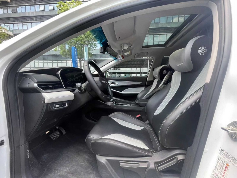 东莞23年吉利缤瑞4