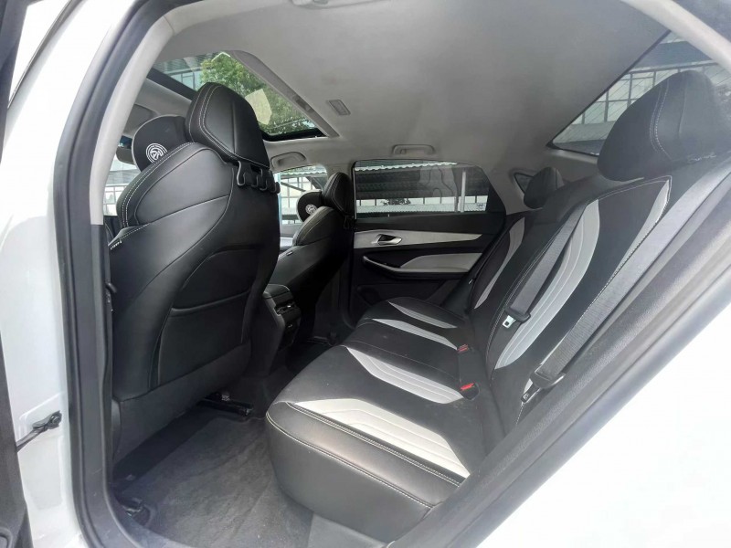 东莞23年吉利缤瑞5