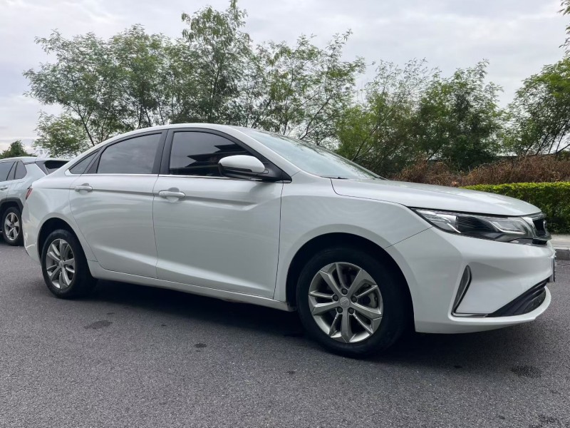 东莞20年吉利帝豪2