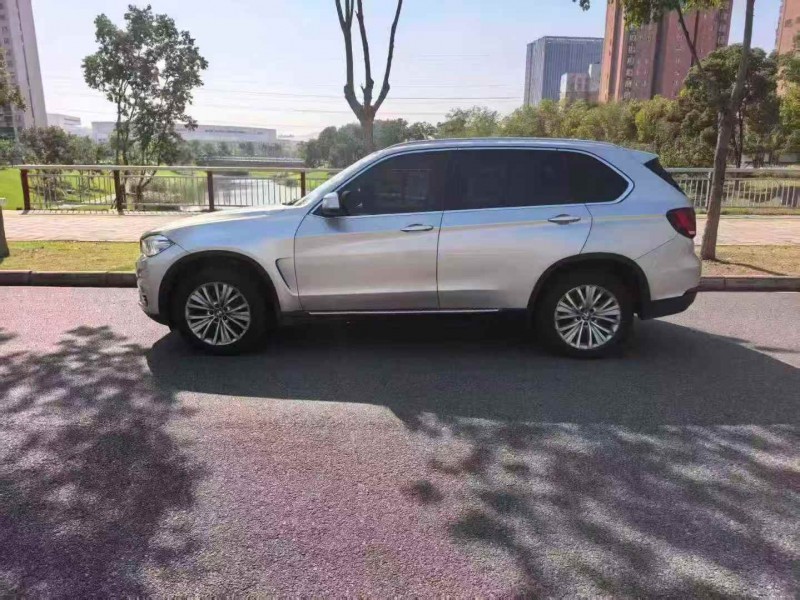 鄂州15年宝马X56