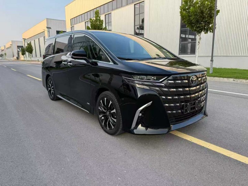 徐州25年丰田埃尔法2