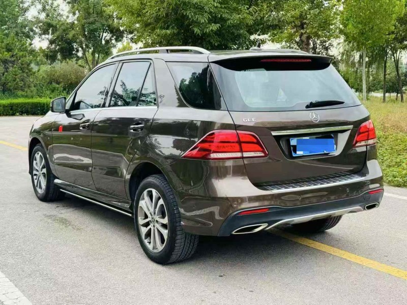 潍坊18年奔驰GLE8