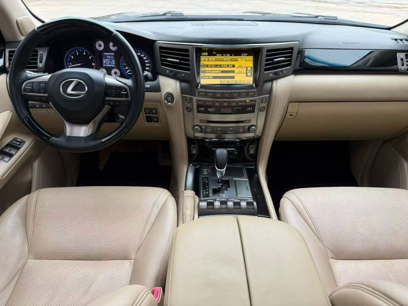 榆林10年雷克萨斯LX5