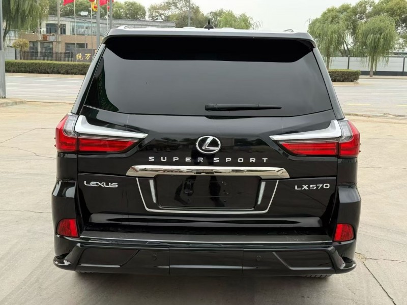 榆林10年雷克萨斯LX9