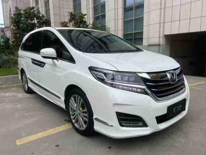 佛山18年本田艾力绅3