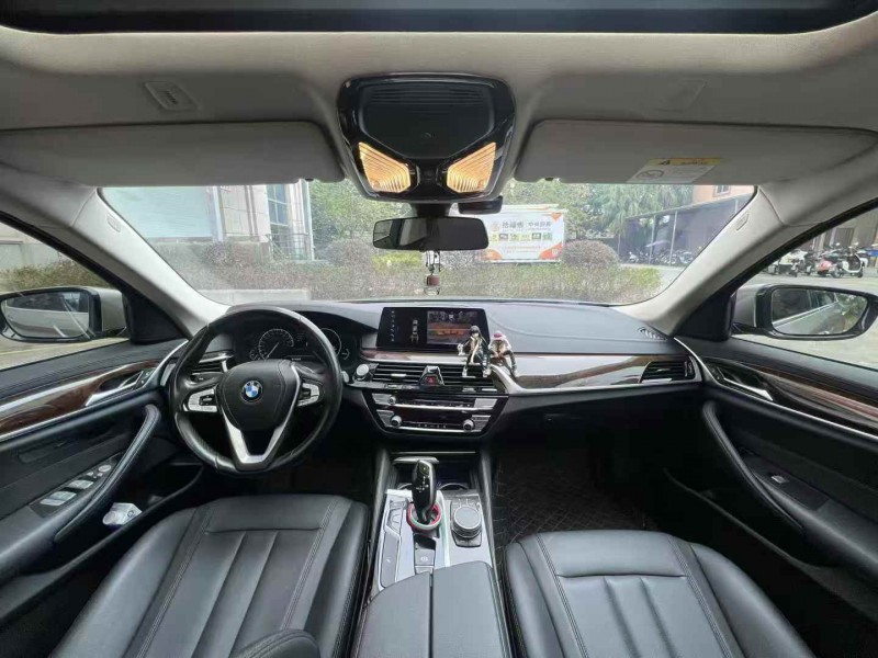 东莞19年宝马5系7