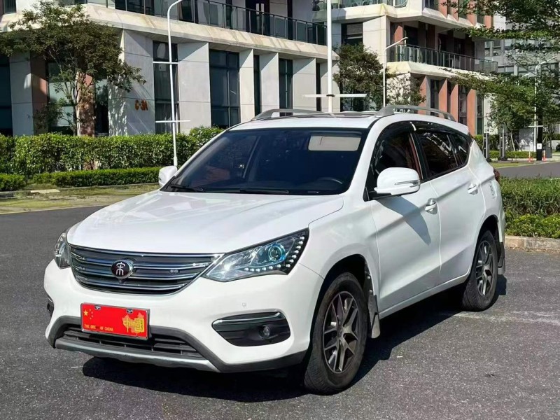 广州18年比亚迪宋3