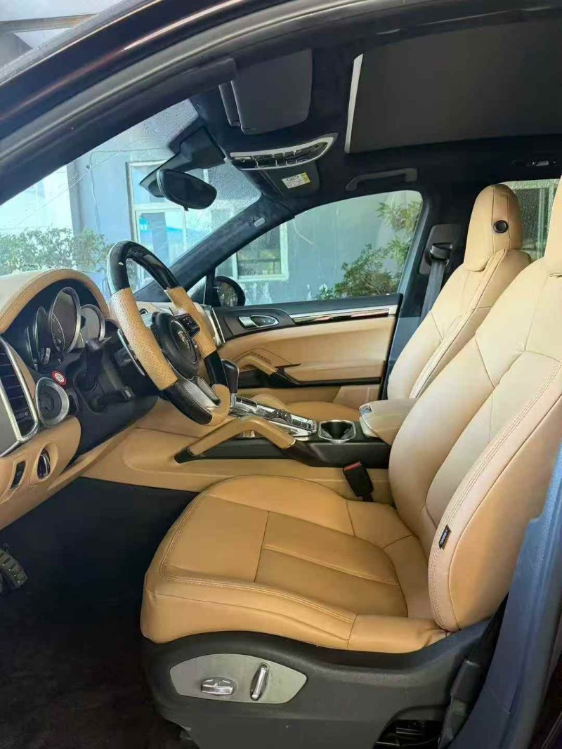 枣庄15年保时捷卡宴6