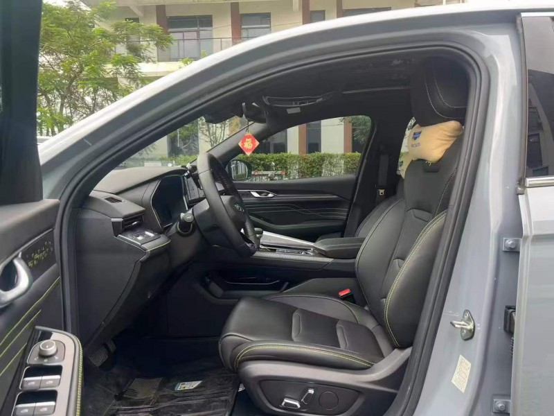 广州23年吉利星瑞8