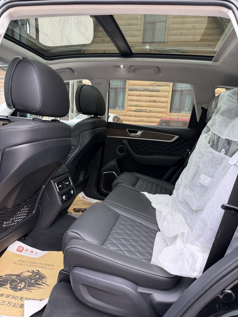 邢台25年红旗HS77