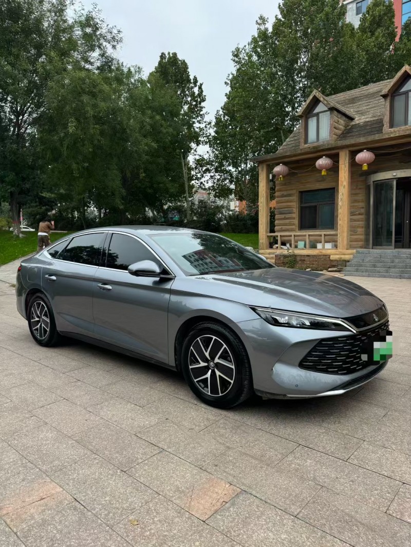 邢台25年比亚迪秦3