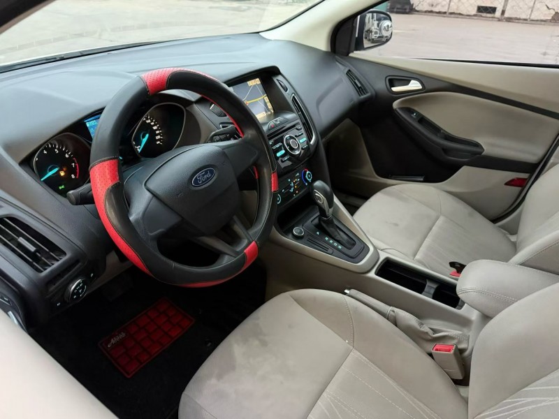 榆林18年福特福克斯6