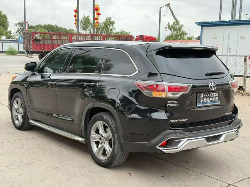 榆林16年丰田汉兰达8