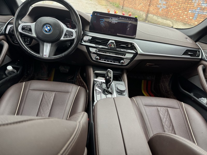 徐州22年宝马5系4