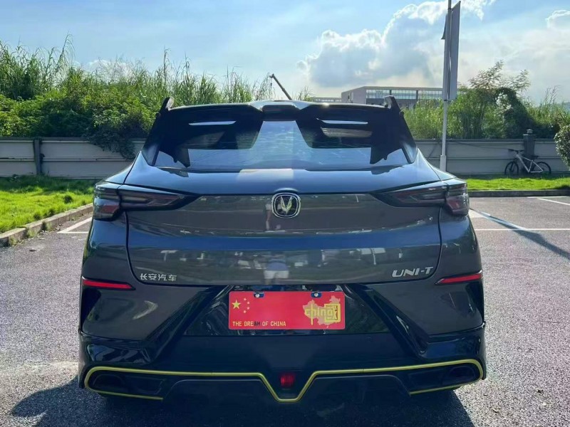 广州21年长安汽车UNI5