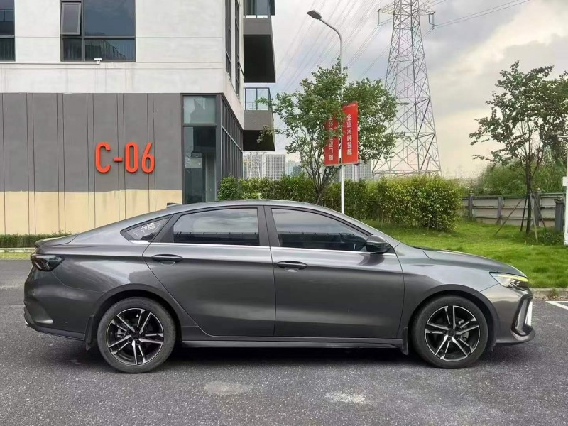 广州22年吉利缤瑞6