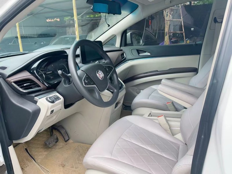 许昌22年别克GL84