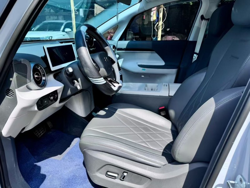 许昌25年极狐汽车考拉6