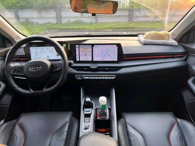 广州24年吉利缤瑞8