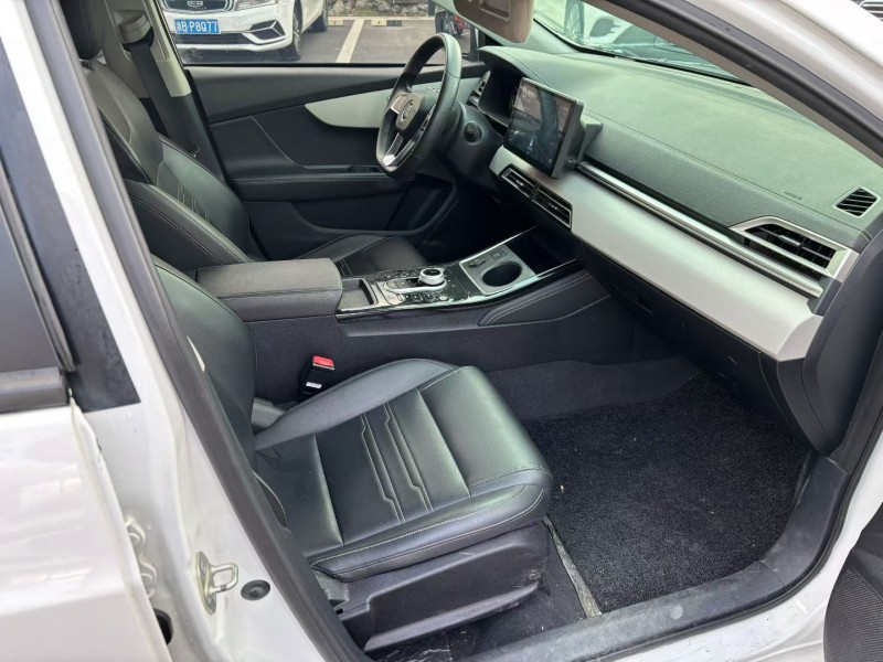 宁波23年比亚迪秦4