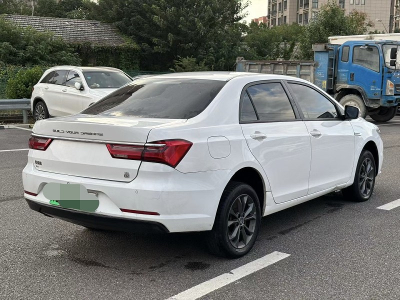 宁波23年比亚迪秦6