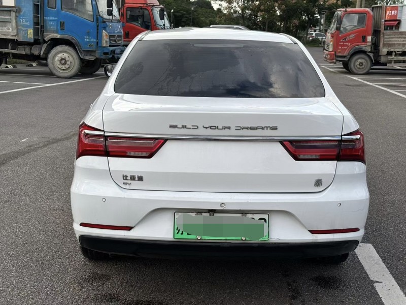 宁波23年比亚迪秦7