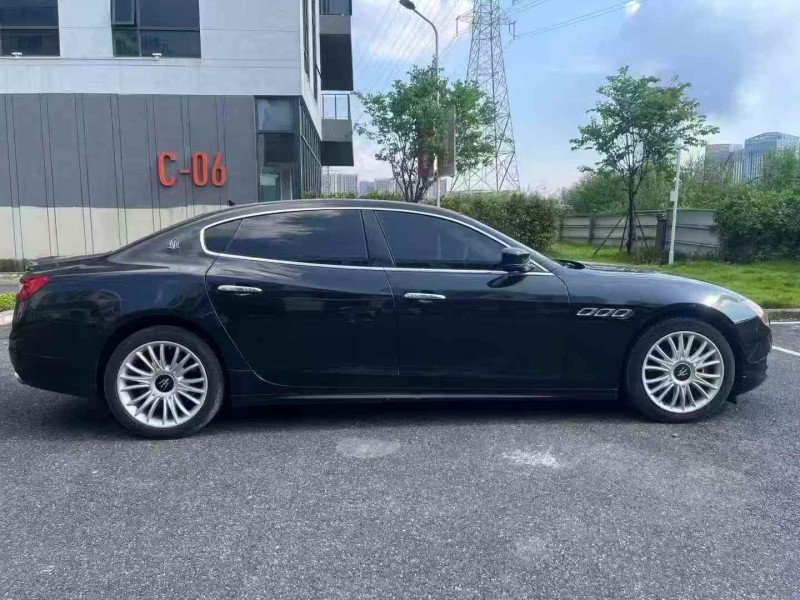 广州13年玛莎拉蒂总裁5