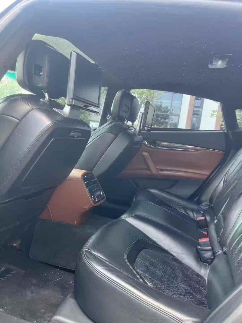 广州13年玛莎拉蒂总裁8